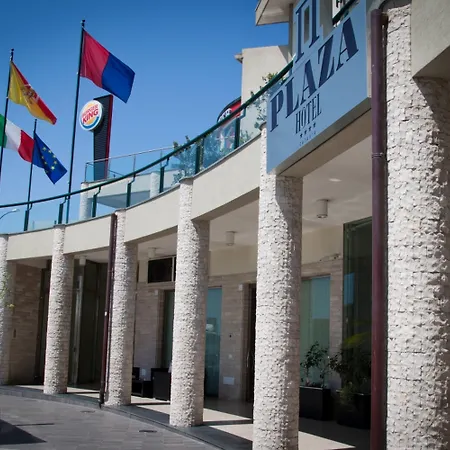 Plaza 4* Catania