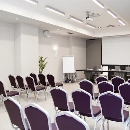 מלון Plaza קטאניה